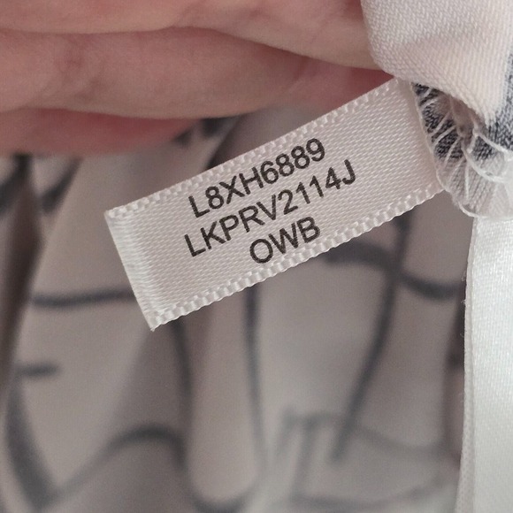 Karl Lagerfeld Womens Long Sleeve Blouse Size Medium White Black Check Career - Picture 6 of 12